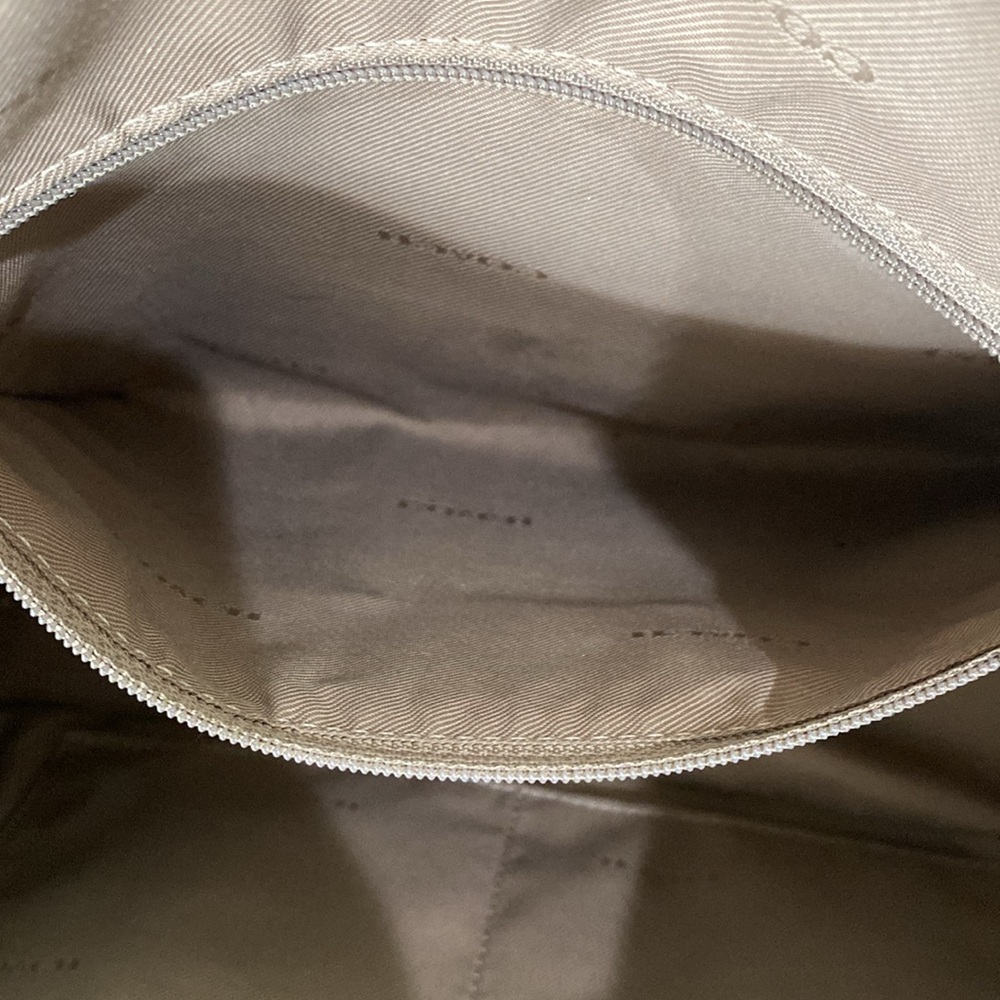 Coach Purse - Picture 4 of 8